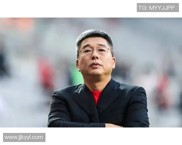 中国足球明星球员有哪些 他们的代表性表现与成就分析